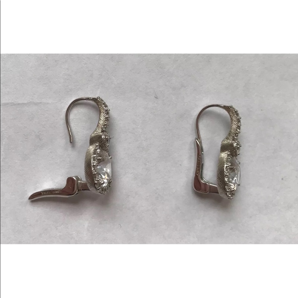 SOLD 🦋🐳🐠🐡🦚Judith Ripka earrings - Picture 8 of 8